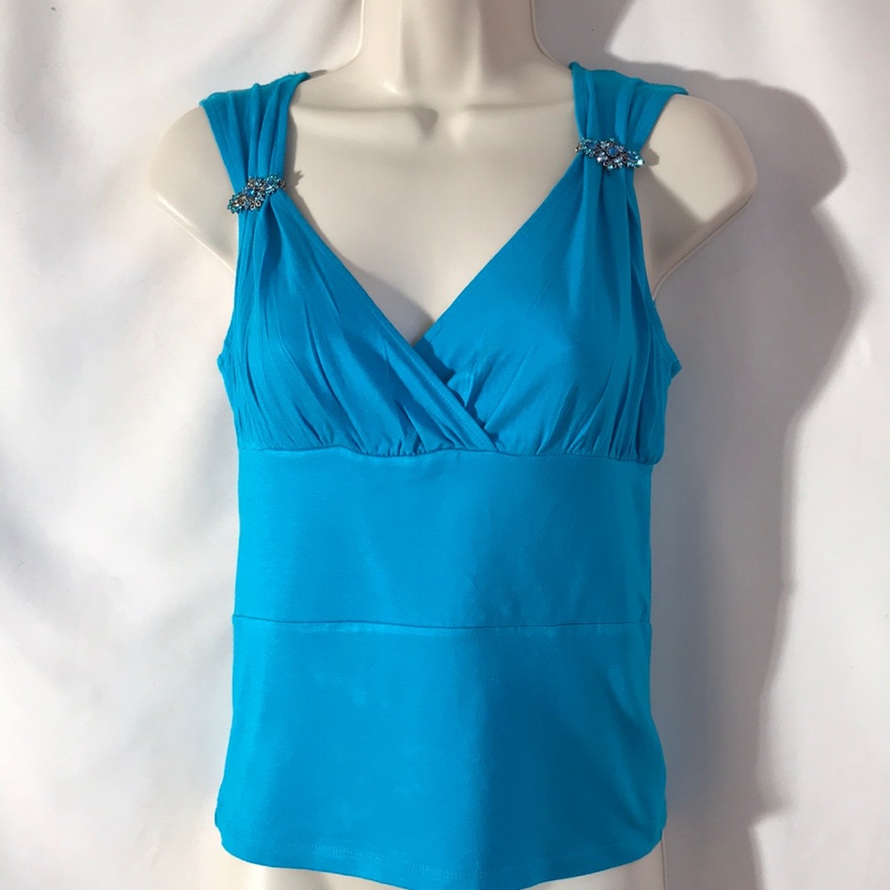 TeeCo Sleeveless Blue Top